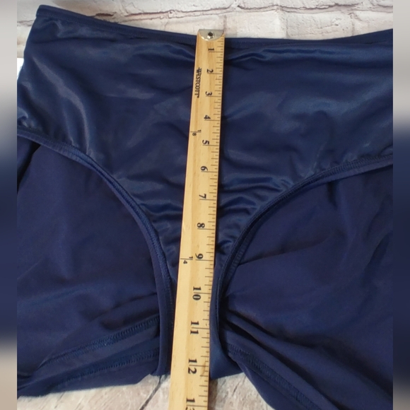 Lands' End Navy Blue Swim Pantyliner Skort 14 - Picture 9 of 10